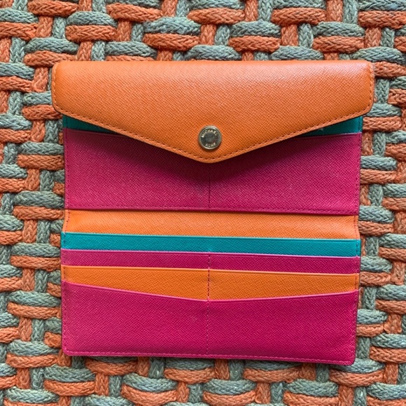 Michael Kors Handbags - Michael Kors Orange and Color Pop Wallet